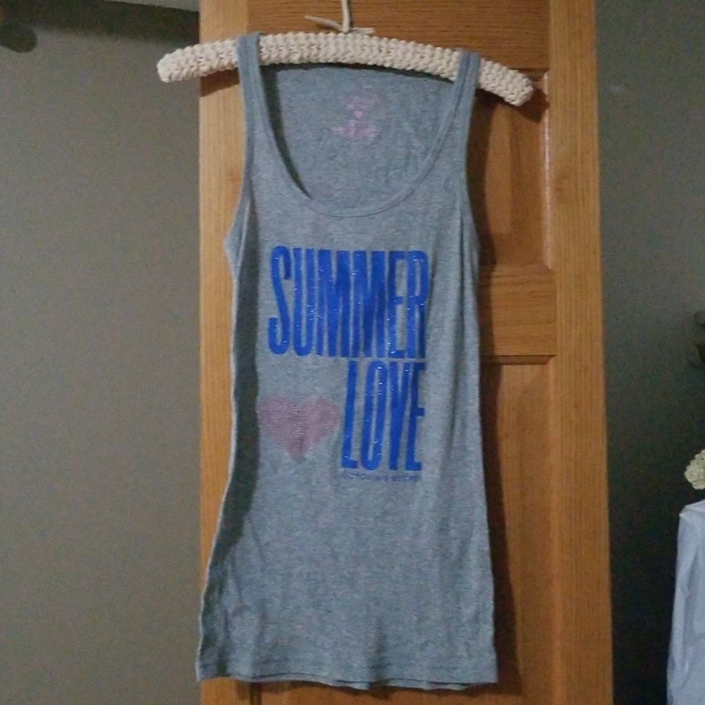 🔥 All $10 items 2/$15 // VS Tank
